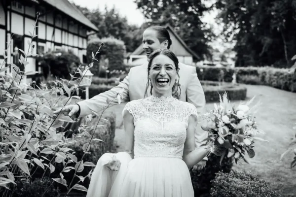 Hochzeit, Das Gastliche Dorf, Hirtenkapelle, standesamtliche Trauung, Braut, Bräutigam, Hochzeitsfotograf, Delbrück