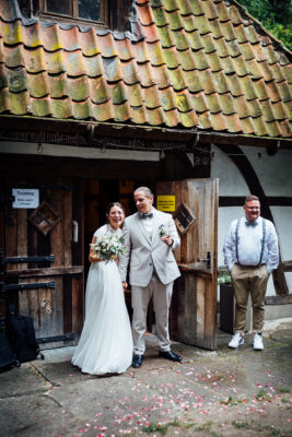 Hochzeit, Das Gastliche Dorf, Hirtenkapelle, standesamtliche Trauung, Braut, Bräutigam, Hochzeitsfotograf